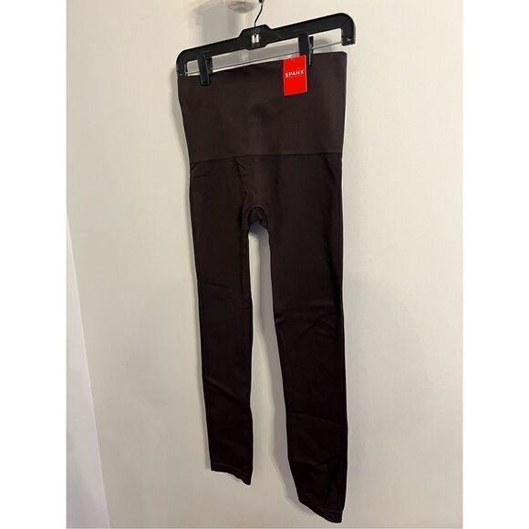 Spanx Women’s 1X Plus Look At Me Now Black Seamless Ankle Leggings Stretch NWT - Picture 4 of 8